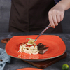 Фарфоровая красная овальная чаша размером 9/10 дюйма