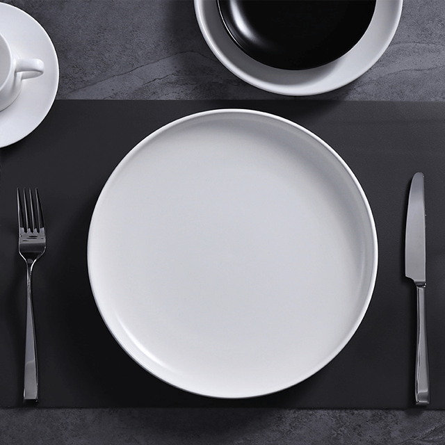 Тарелки для закусок Индивидуальные обеденные десертные тарелки Круглые итальянские лучшие белые фарфоровые тарелки для ресторанов Посуда Прокат вечеринок