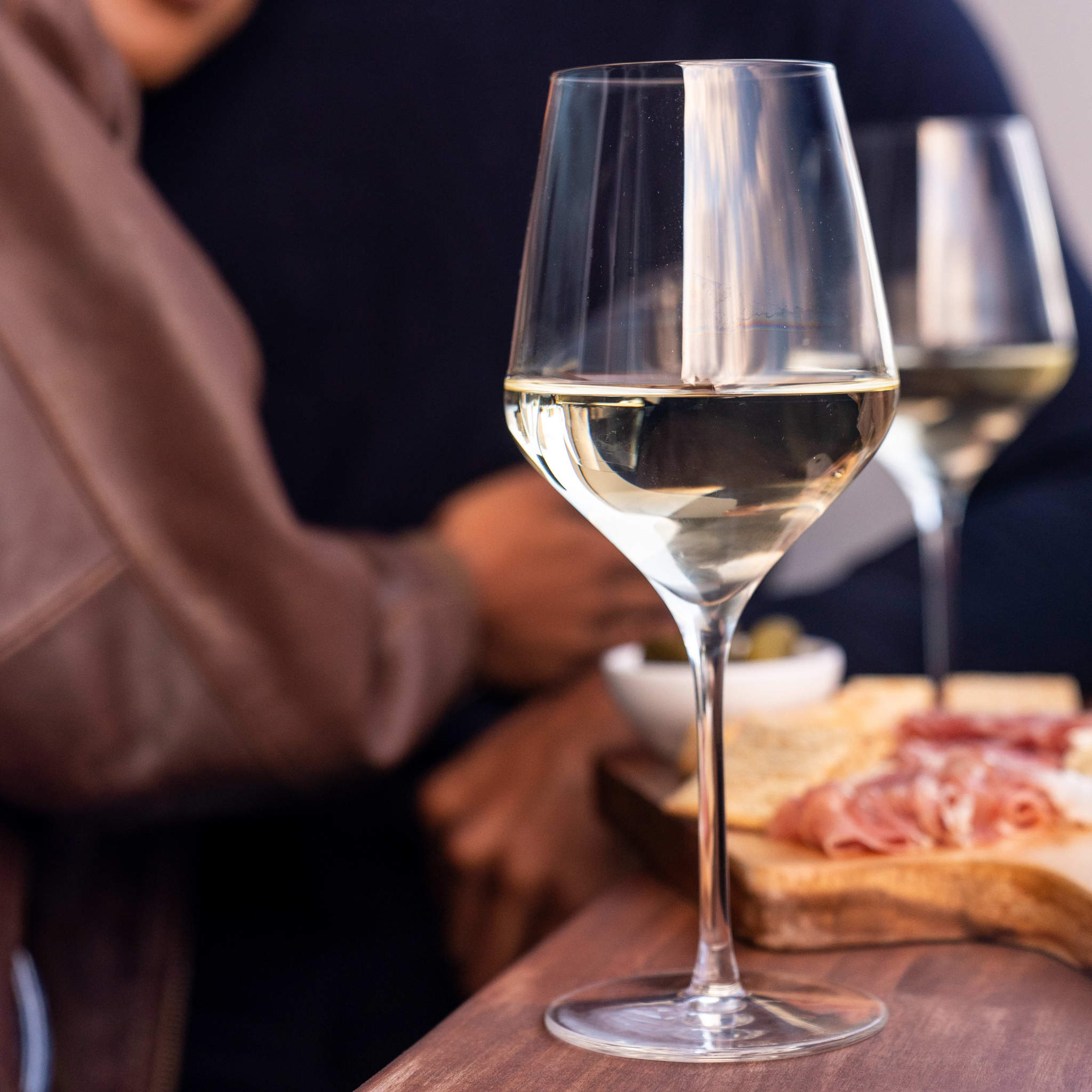 16-унциевые бессвинцовые бокалы для напитков для гостеприимства с угловой чашей, бокал для вина